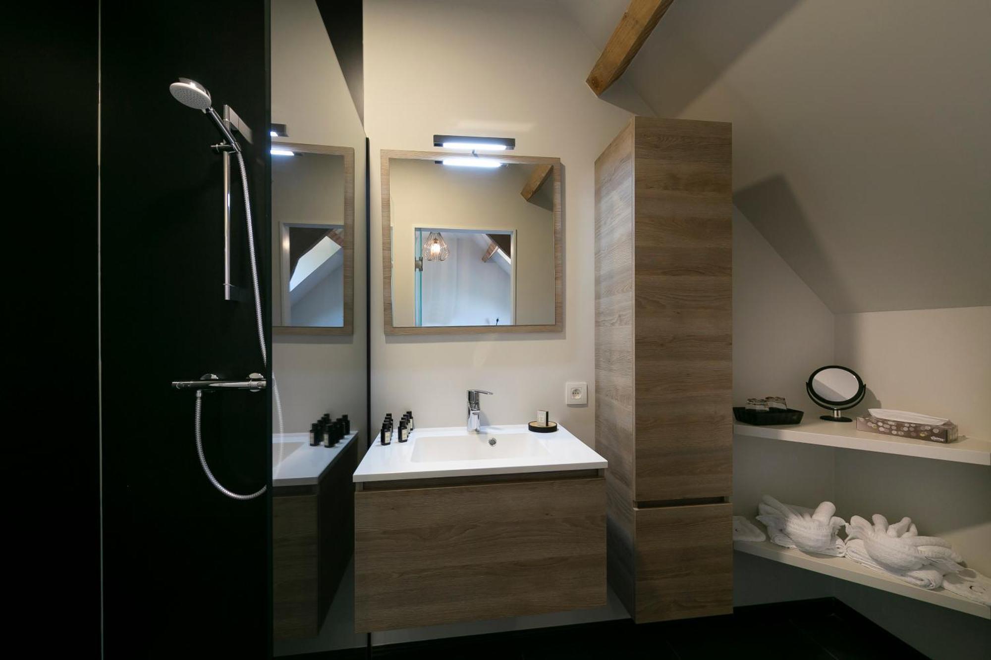 Hotel 'T Convent Lo-Reninge Esterno foto
