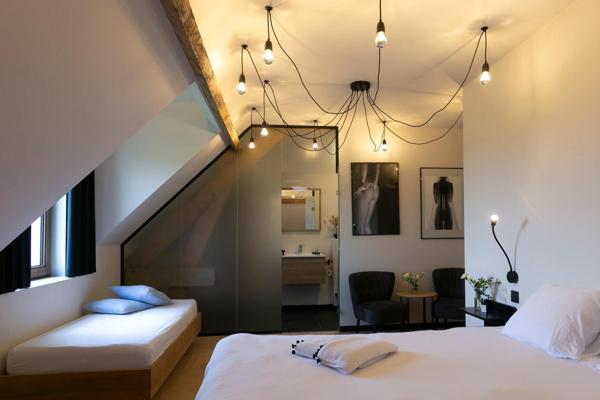 Hotel 'T Convent Lo-Reninge Esterno foto