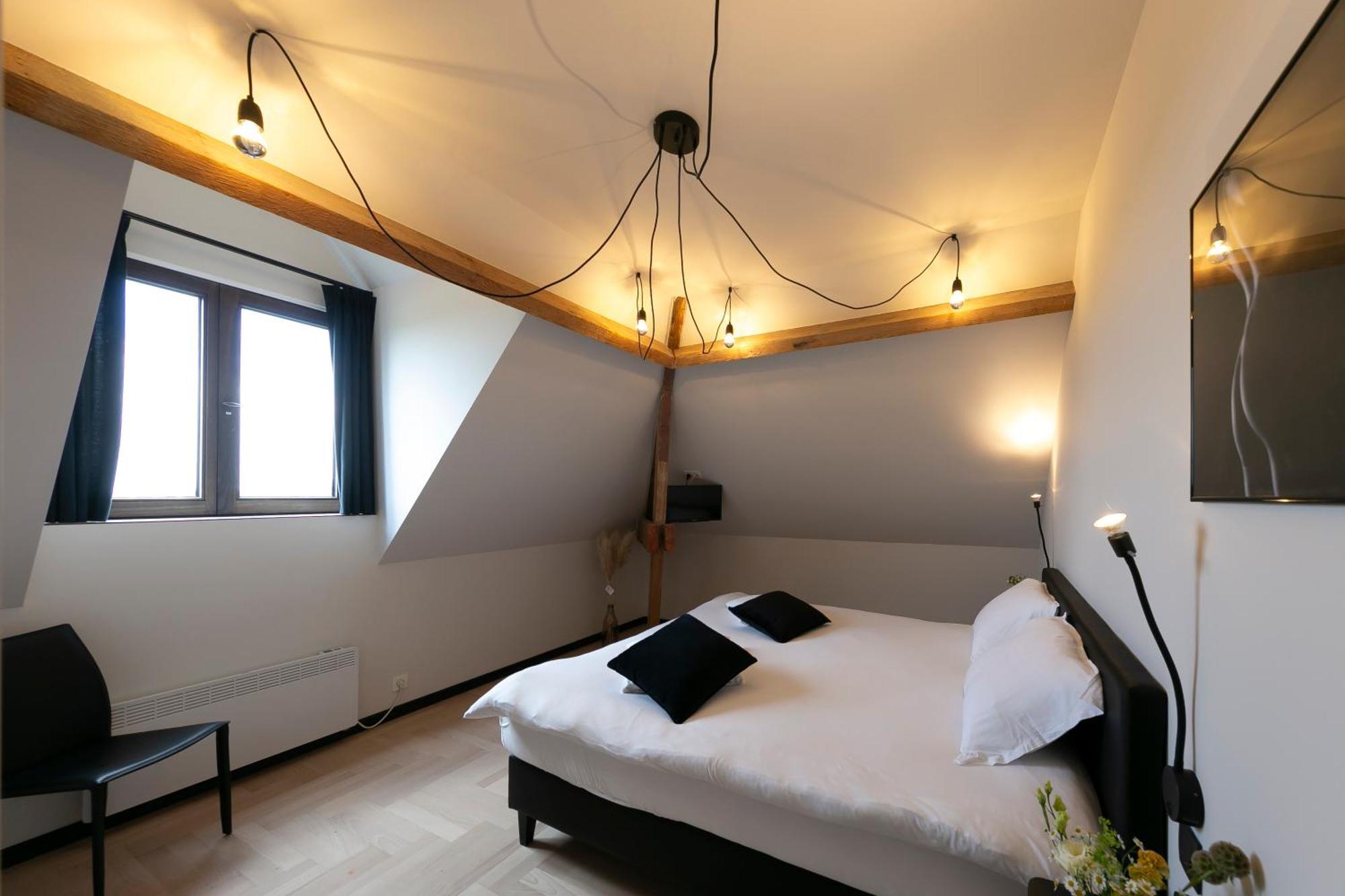 Hotel 'T Convent Lo-Reninge Esterno foto